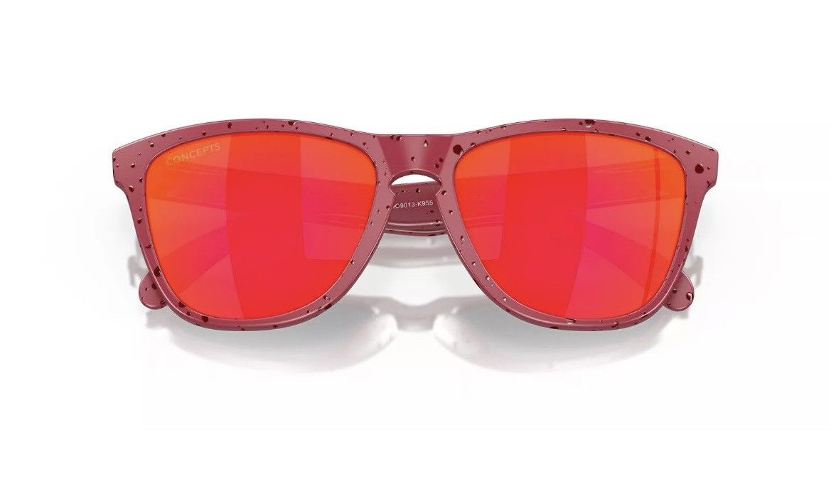 CNCPTS × Oakley Oakley x Concepts Lobsterskins Red Lobster Sunglasses Size ONE SIZE - 7 Thumbnail