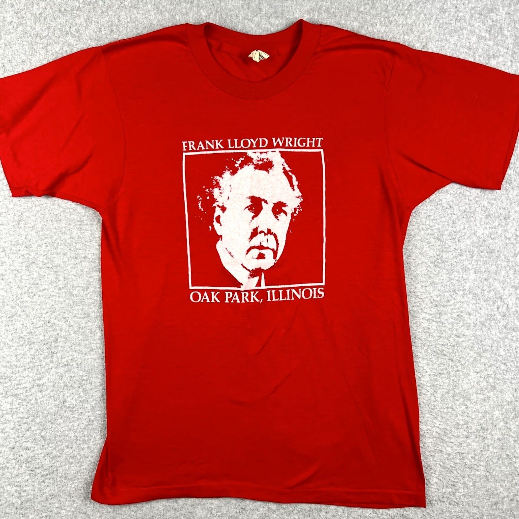Vintage 80s Frank Lloyd Wright Graphic Shirt VINTAGE Thin Medium Red Architect Oak Park Size US M / EU 48-50 / 2 - 2 Thumbnail