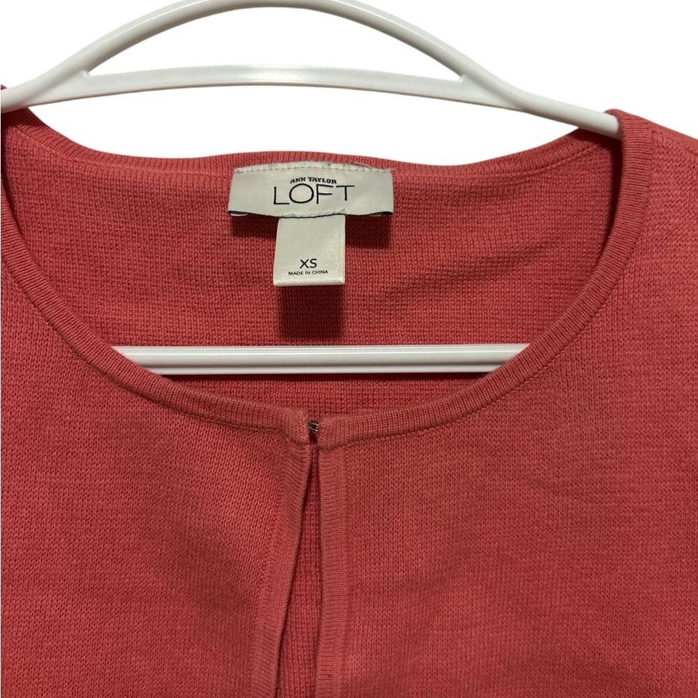 Designer LOFT Coral Pink Short-Sleeve Cardigan XS Size XS / US 0-2 / IT 36-38 - 2 Thumbnail