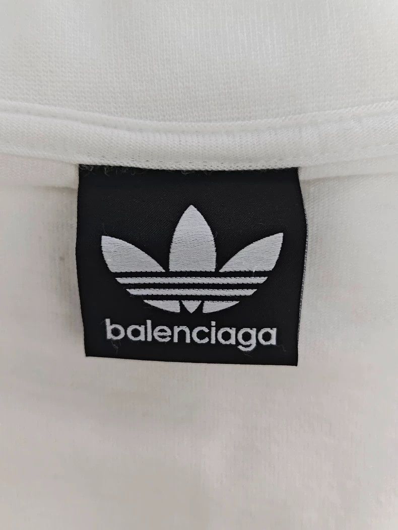 Balenciaga Balenciaga 23ss adidas short sleeve T-shirt 2503-Nextarrow Size US XL / EU 56 / 4 - 4 Thumbnail