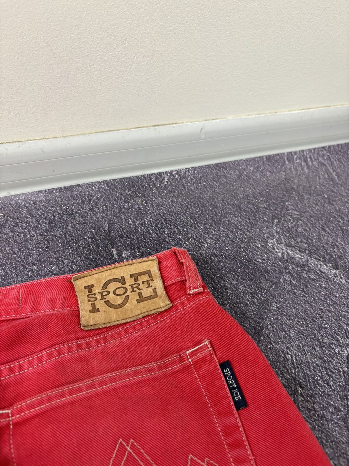 Iceberg Vintage Iceberg Sport Men’s Red Luxury Denim Baggy Jeans Size US 32 / EU 48 - 17 Thumbnail