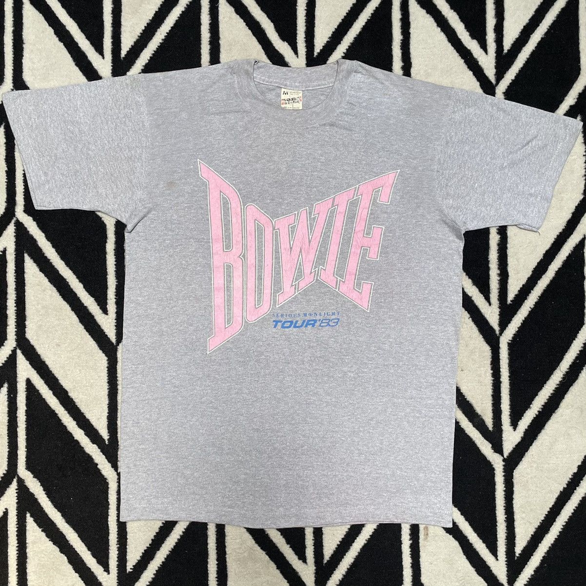 Vintage David Bowie Serious Moonlight Tour 1983 T-Shirt