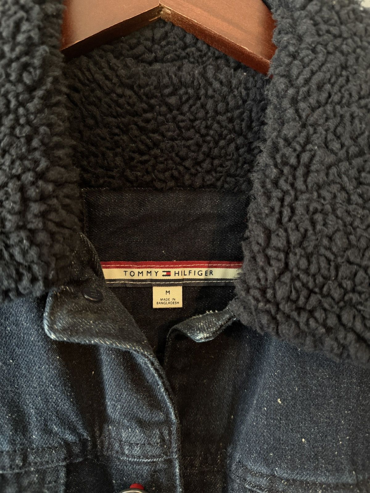 Tommy Hilfiger Tommy Hilfiger Denim Jacket Size US M / EU 48-50 / 2 - 2 Thumbnail