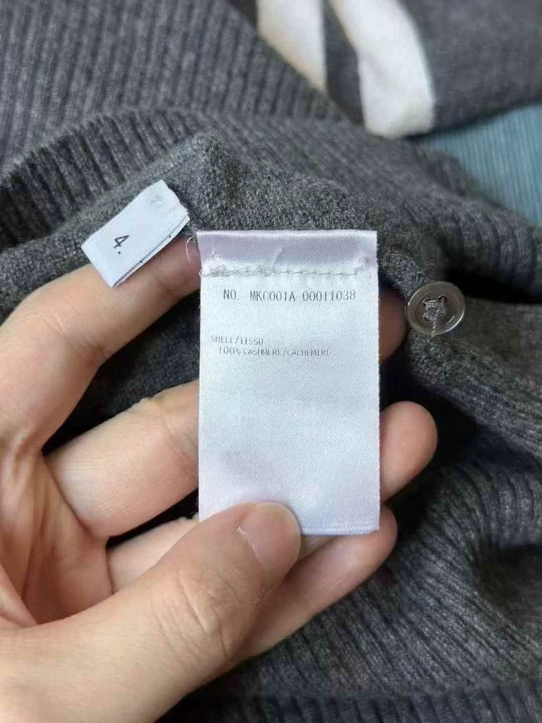 Thom Browne Thom Browne size4 Medium gray cashmere cardigan Size US XL / EU 56 / 4 - 4 Thumbnail