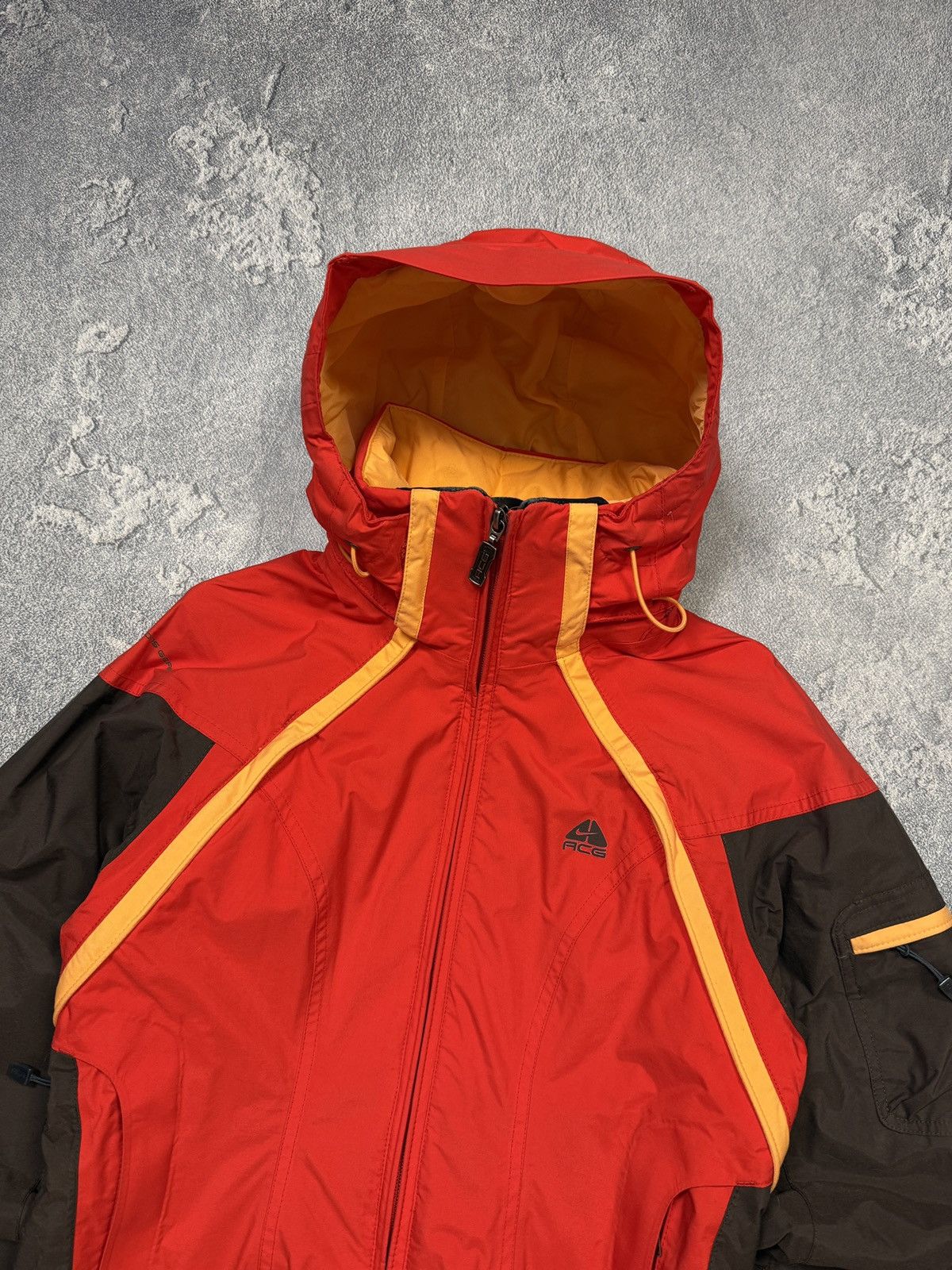 Nike Nike ACG Jacket Red Windbreaker Rain Coat 3 Outer Layer Fit Size S / US 4 / IT 40 - 2 Thumbnail