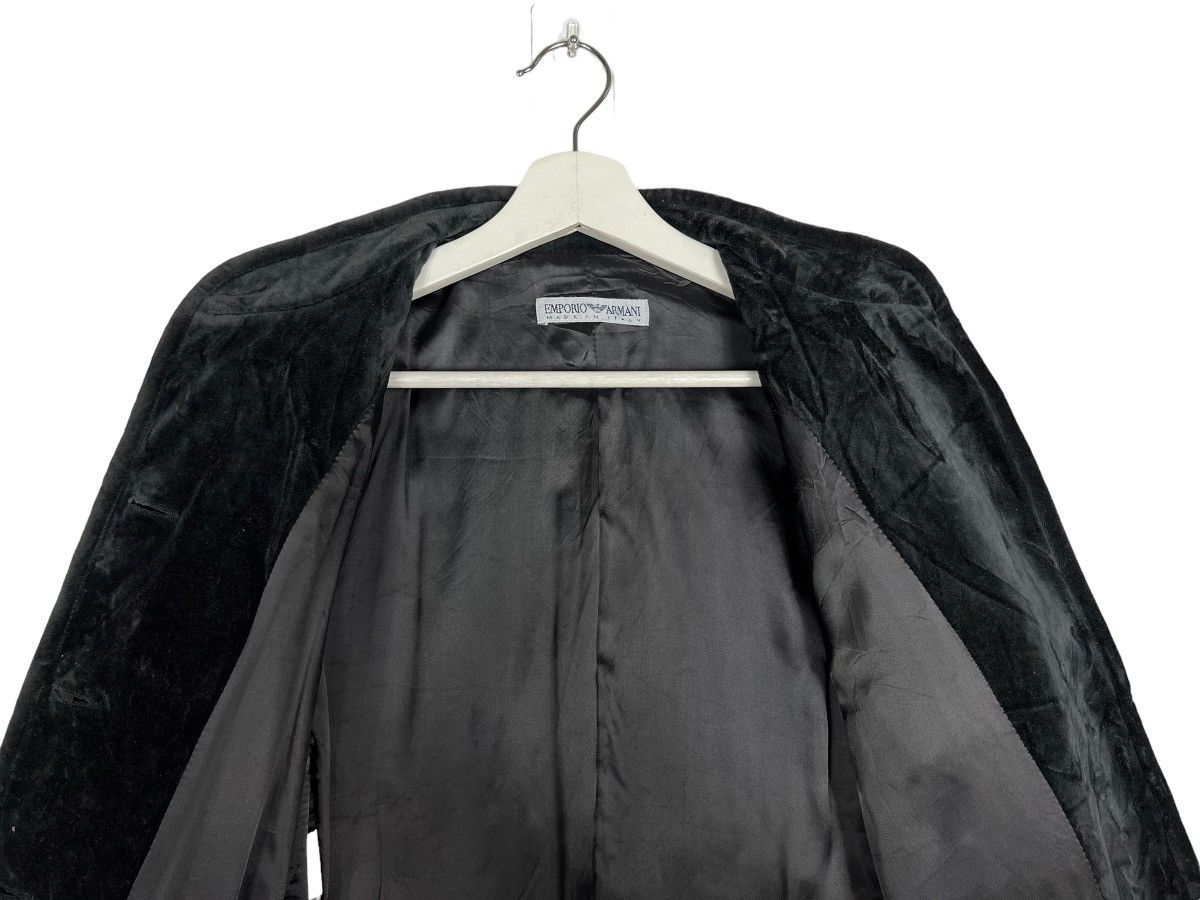 Armani 🔥EMPORIO ARMANI VELVET BLAZER FULL BUTTON JACKET MADE ITALY Size US M / EU 48-50 / 2 - 11 Thumbnail