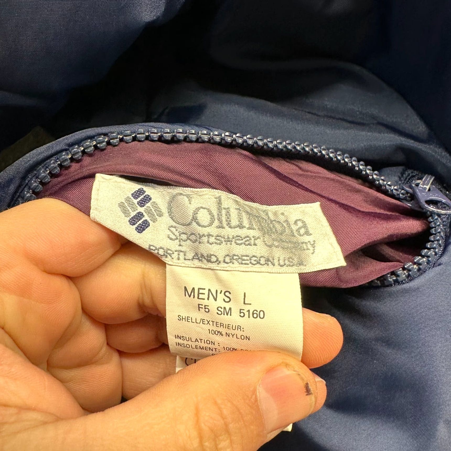 Vintage VINTAGE Columbia Jacket Men Bomber Reversible Winter Coat Short Zip Regular Purple, Navy? Large Size US L / EU 52-54 / 3 - 5 Thumbnail