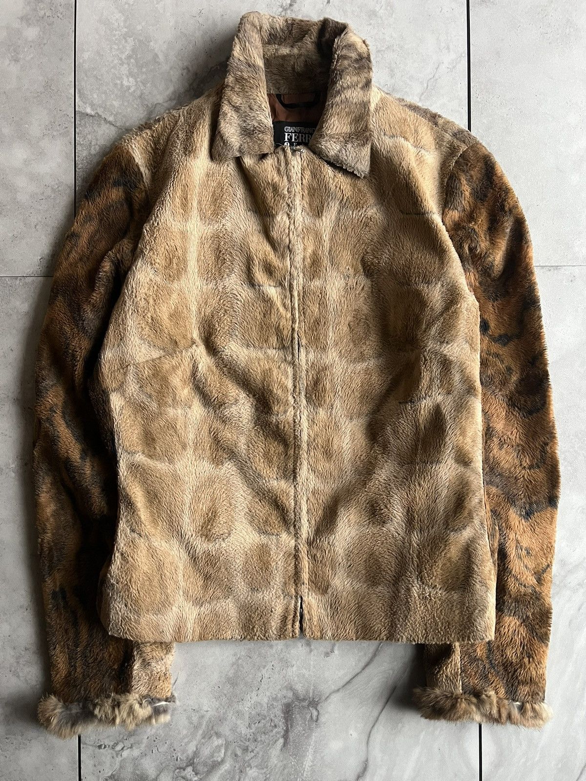 Gianfranco Ferre Gianfranco Ferre Rabbit Fur Leopard Print Jacket Size XS / US 0-2 / IT 36-38 - 1 Thumbnail
