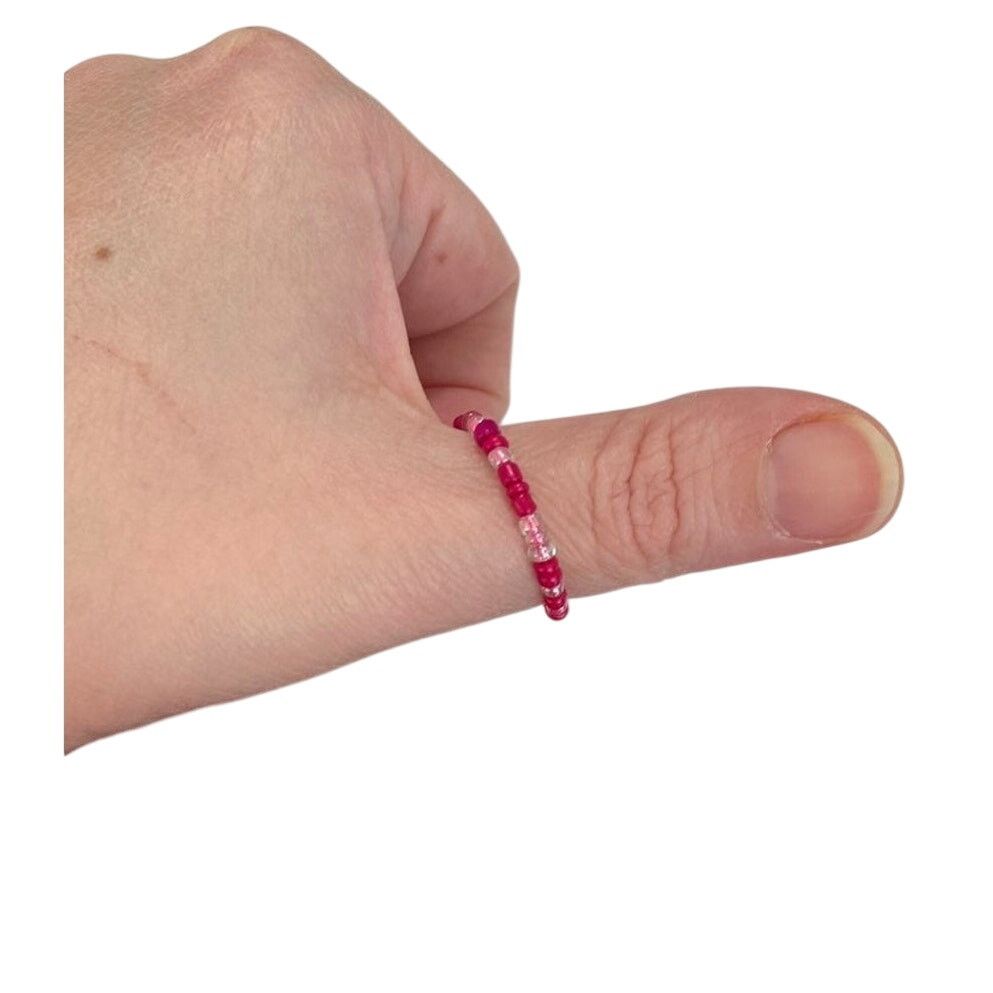 Handmade pink beaded ring gold tone Size ONE SIZE - 1 Thumbnail