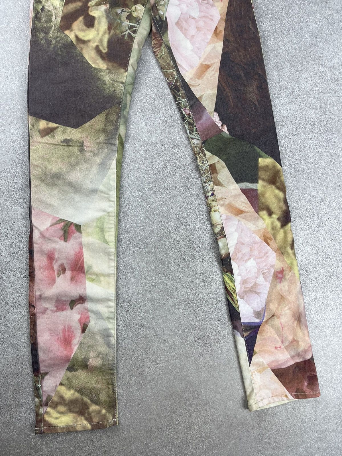 Diesel Diesel Liver-SP Super Slim Flowers Print Pants Size 28" / US 6 / IT 42 - 4 Thumbnail