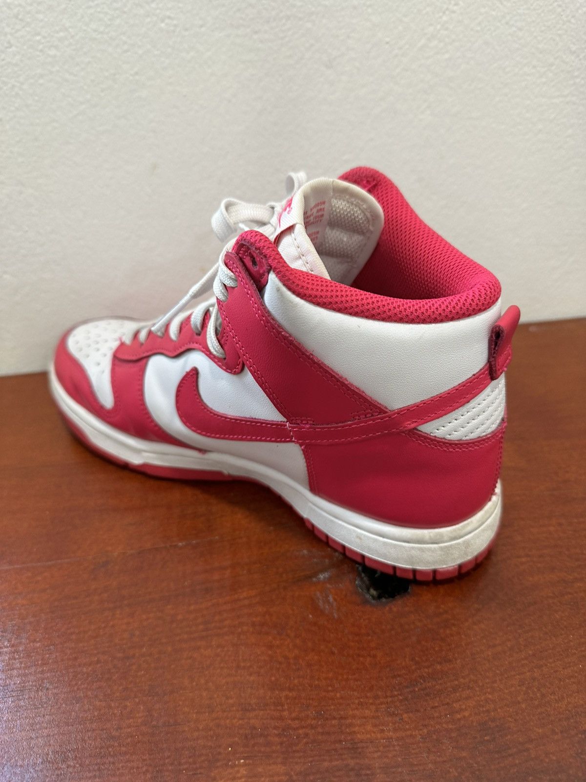Nike Nike Dunk High PINK Size US 7 / IT 37 - 8 Thumbnail