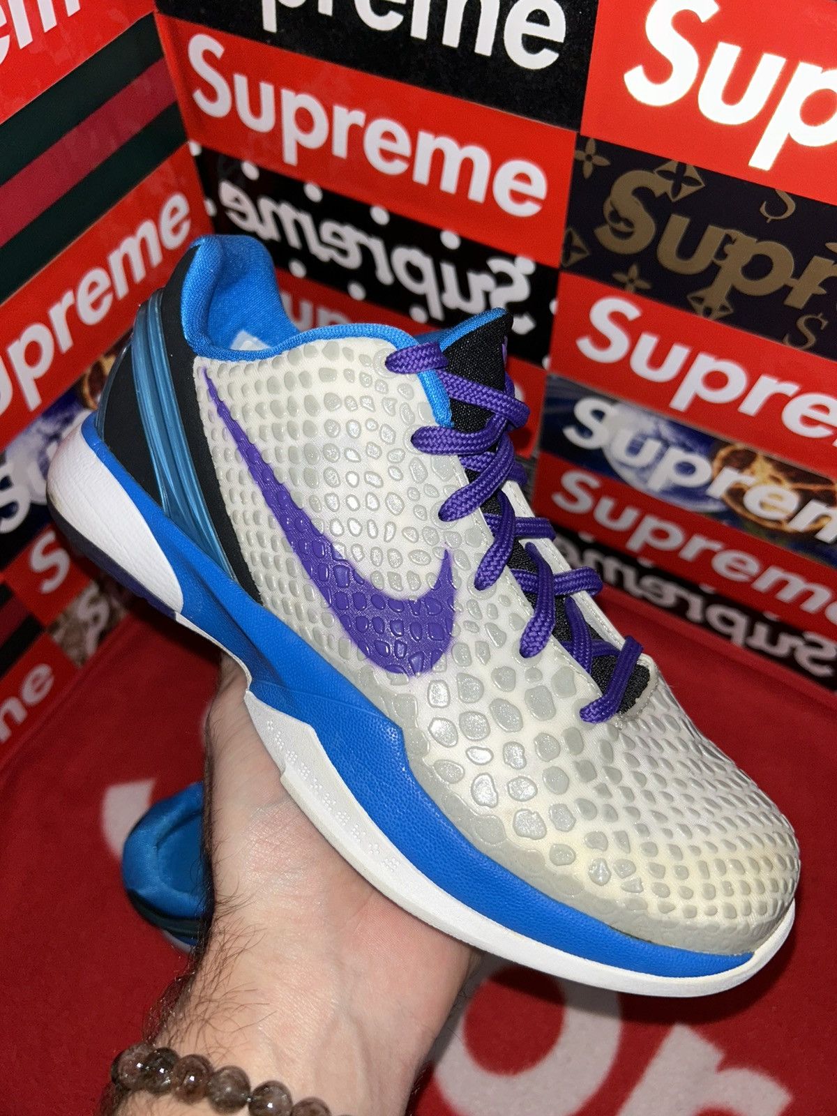Nike Nike Kobe 6 GS ‘Draft Day’ 429913-102 size 5y Kobe VI Size US 5 / EU 37 - 7 Thumbnail