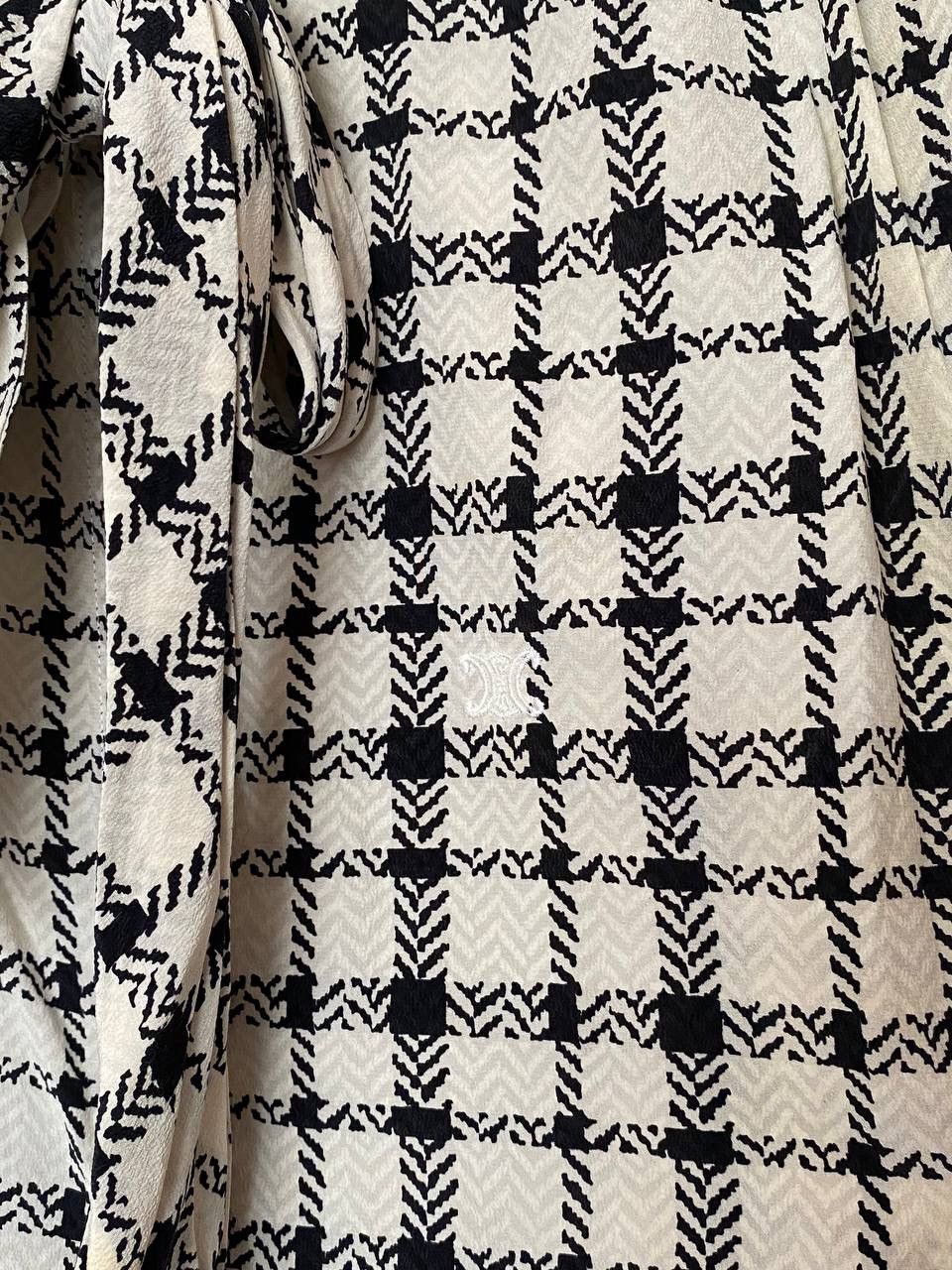 Celine Celine 80s archive vintage 100% silk blouse shirt Size L / US 10 / IT 46 - 3 Thumbnail