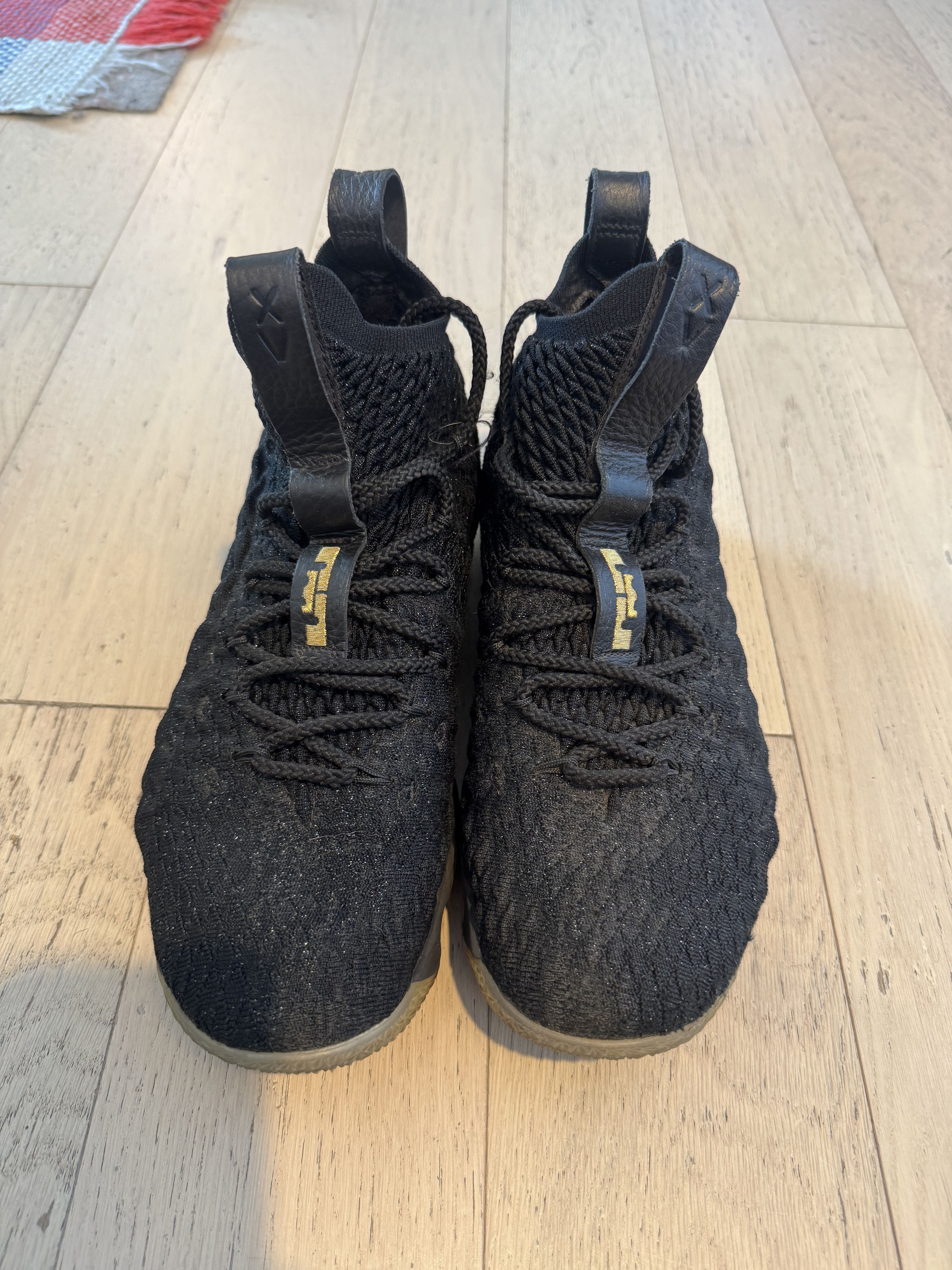 Nike Nike LeBron 15 Size US 8 / EU 41 - 2 Thumbnail