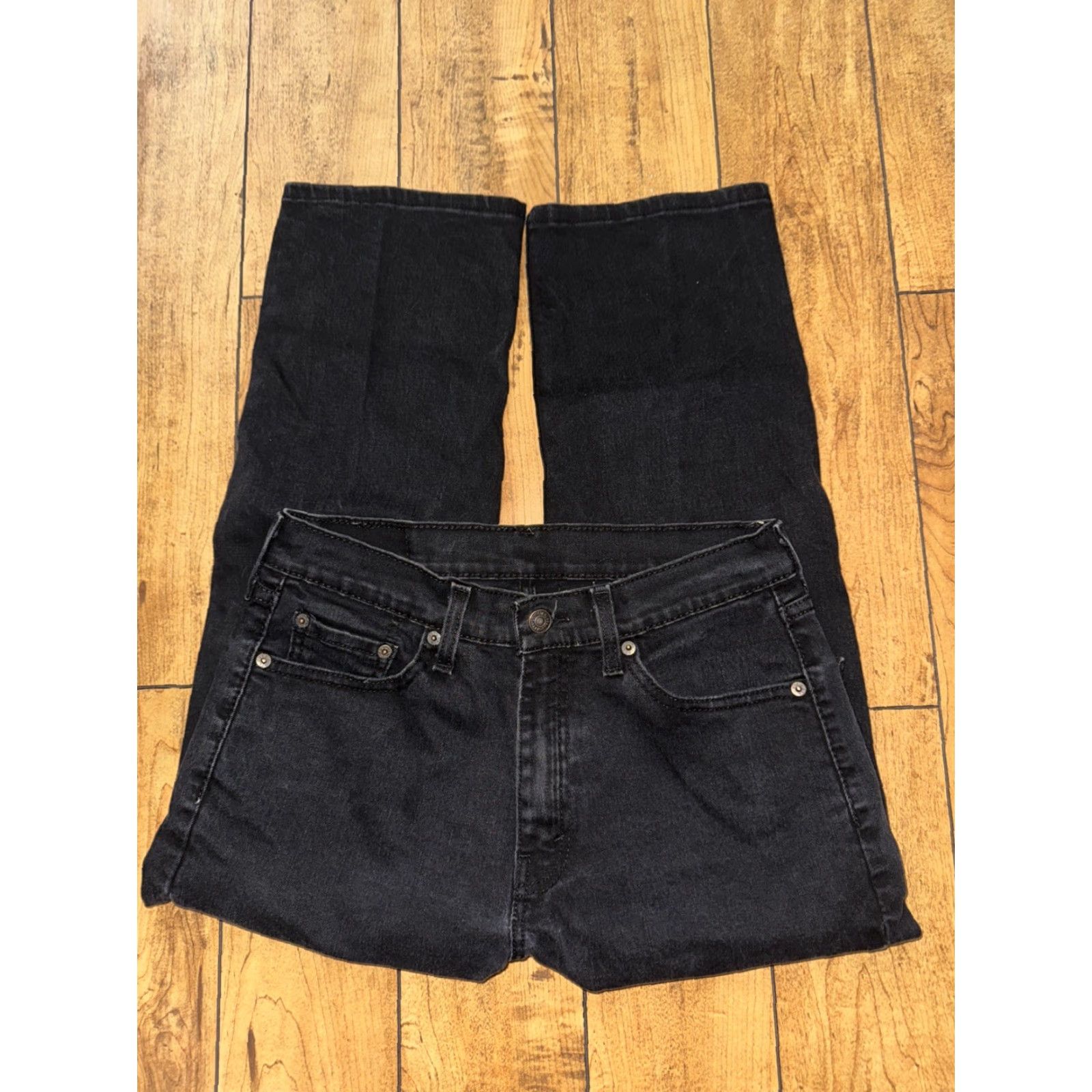 Levi's VINTAGE Levi’s 505 Black Denim Jeans Men’s 28x26 Straight Leg Grunge Jeans Mens Regular Black 90s Grunge Size US 28 / EU 44 - 3 Thumbnail