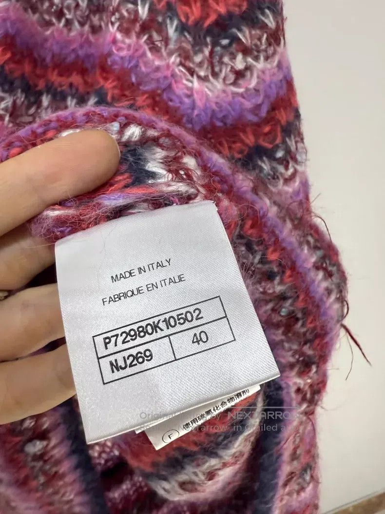 Chanel Chanel 22A Handmade Workshop Rainbow Striped Silk V-neck K Size S / US 4 / IT 40 - 5 Thumbnail
