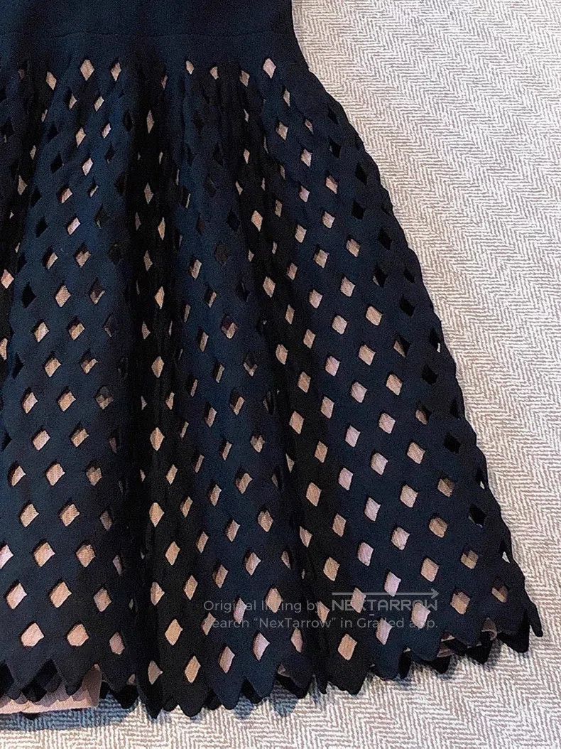 Alaia Alaia Black lace hem super slim fitting dress Size XS / US 0-2 / IT 36-38 - 4 Thumbnail