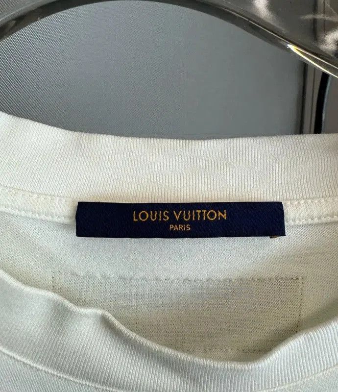 Louis Vuitton Louis Vuitton Colorful Graphic White T-Shirt . Size US L / EU 52-54 / 3 - 3 Thumbnail