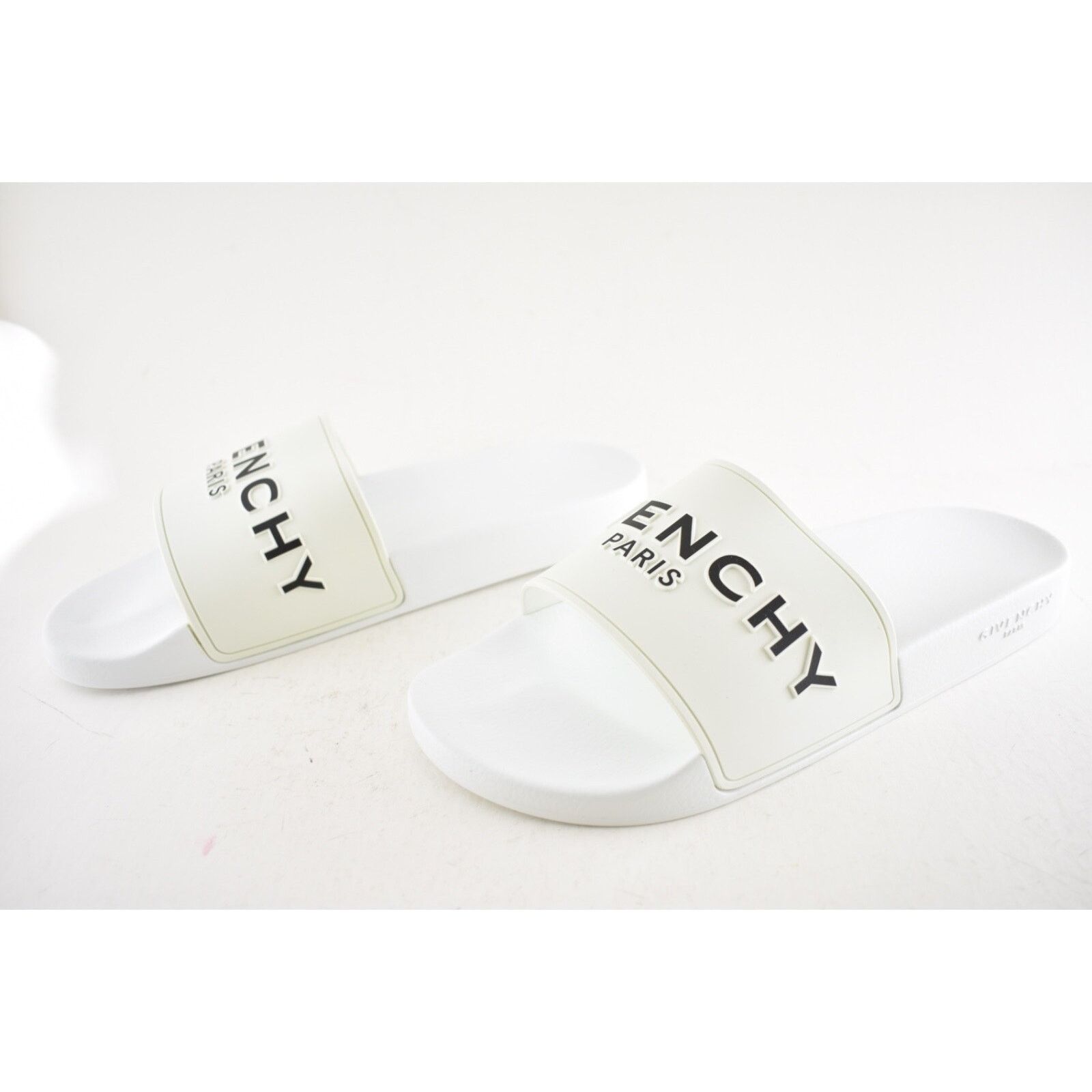 Givenchy Givenchy Mens Pool Flat Beach Sandal Slide Slip On 45 12 Size US 12 / EU 45 - 15 Thumbnail