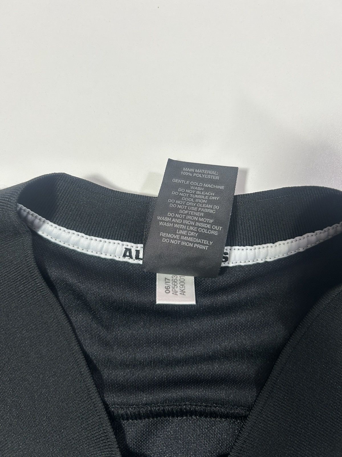 Adidas XL MENS ADIDAS ALL BLACKS 2017 SHIRT / JERSEY Size US XL / EU 56 / 4 - 4 Thumbnail