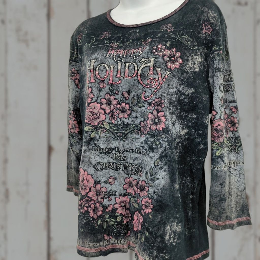 Vintage VINTAGE Merry And Bright Christmas Shirt Womens XL Black Happy Holiday Made In USA Size XL / US 12-14 / IT 48-50 - 1 Thumbnail