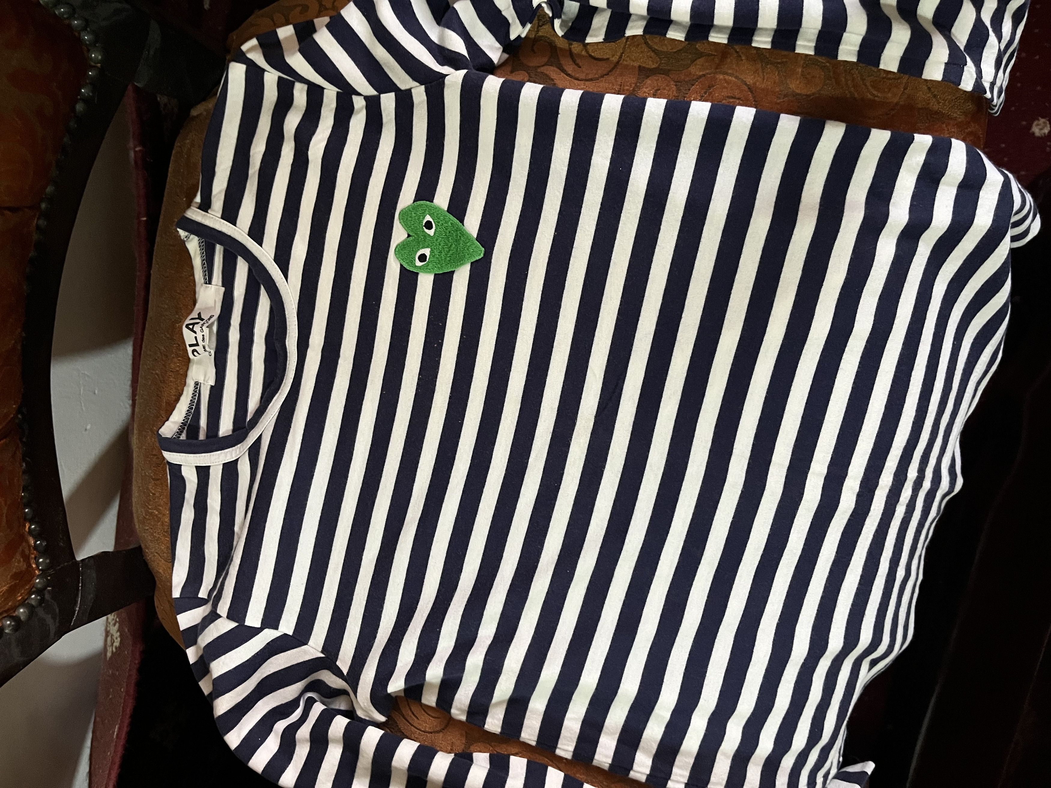 Comme des Garcons × Comme des Garcons PLAY Comme des Garcons PLAY Green Emblem Striped L/S T-shirt Size US S / EU 44-46 / 1 - 1 Thumbnail