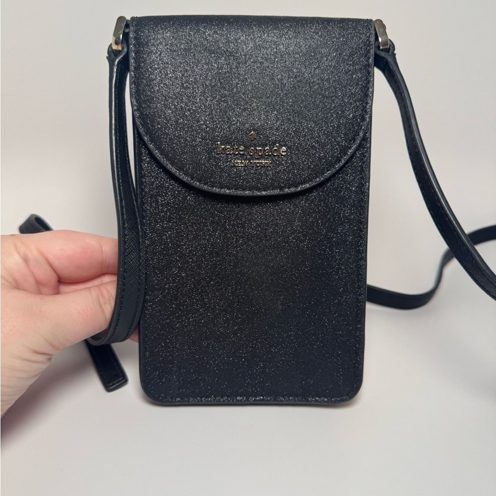 Kate Spade Kate Spade Cameron North South Black Glitter Phone Crossbody Size ONE SIZE - 1 Thumbnail