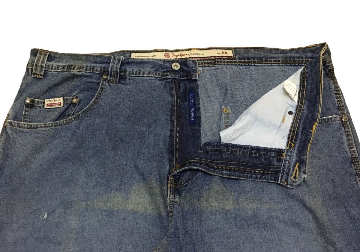 Pepe Jeans Rare Design Vintage Brand Pepe Jeans Oversized Jeans 1990s Size US 44 / EU 60 - 6 Thumbnail
