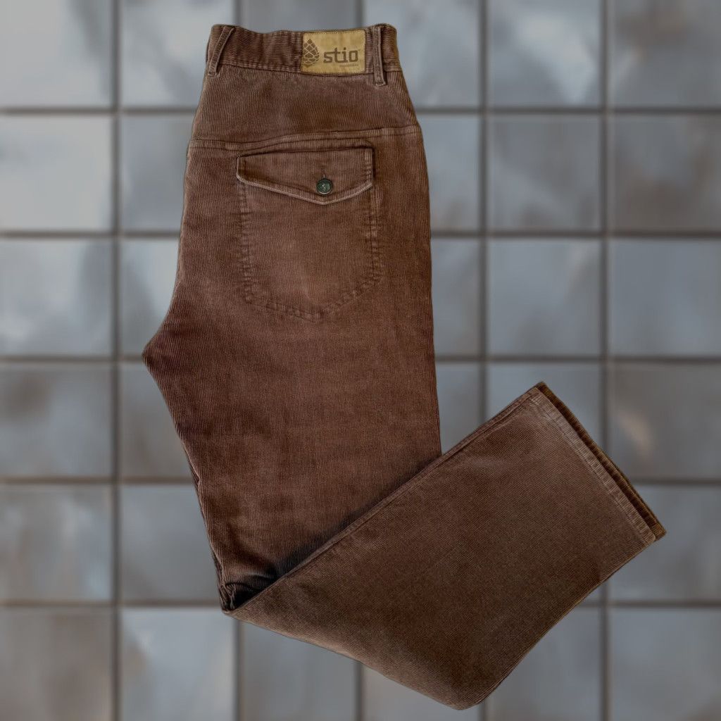 Vintage Stio Rivet Corduroy Pants 36 Brown Casual Straight Leg Men Regular 36 Khakis Corduroy Logo Vintage? No (avoid). Size US 36 / EU 52 - 1 Thumbnail
