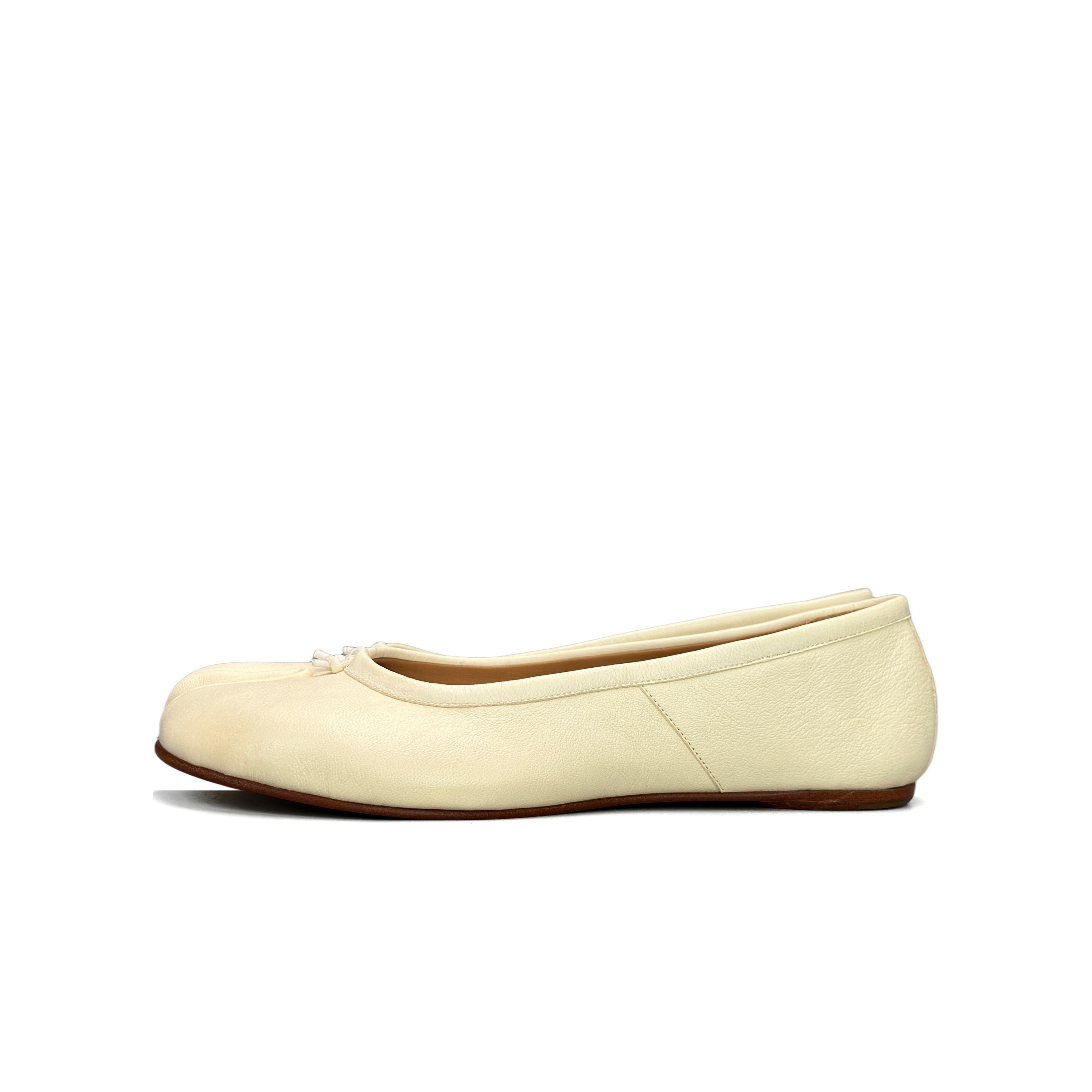 Maison Margiela Maison Margiela Tabi Leather Ballet Flats Size 38 Size US 8 / IT 38 - 1 Thumbnail