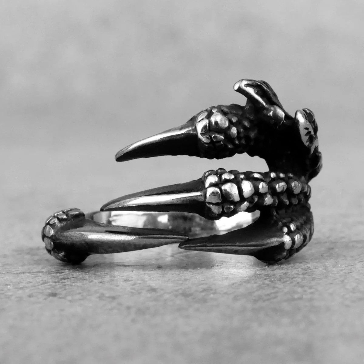 Jewelry Dragon Claw Ring Jewelry Streetwear Fashion Gift Size ONE SIZE - 7 Thumbnail