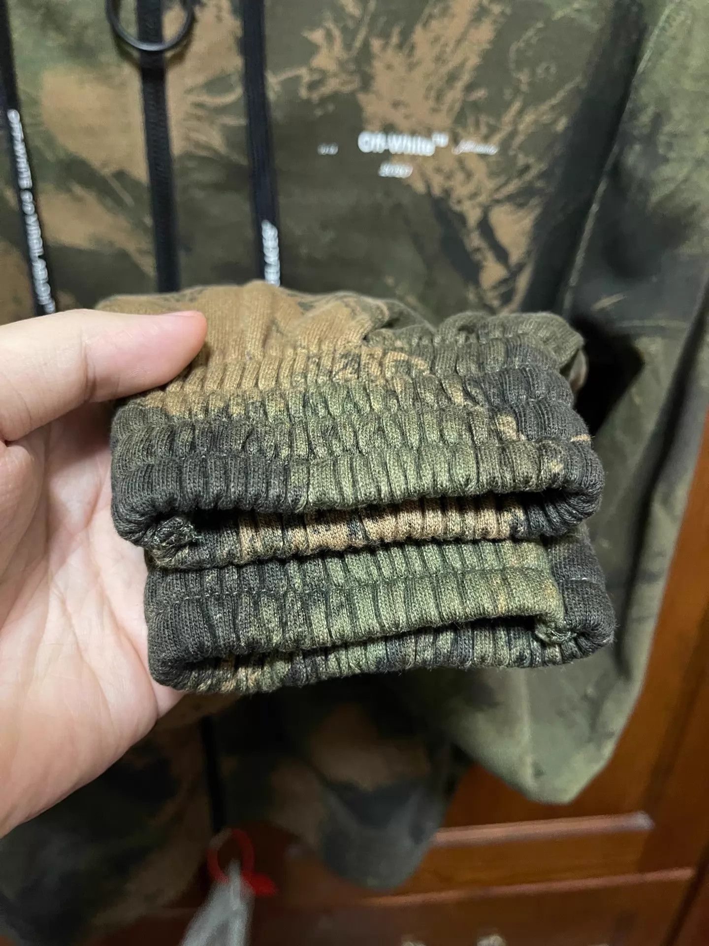 Off-White Off-White Camo Hooded Oversized Washed Cotton Jacket Size US S / EU 44-46 / 1 - 7 Thumbnail
