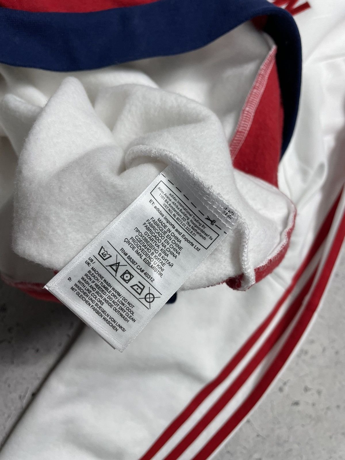 Adidas Vintage Adidas FC Manchester United Y2K Football Sweatshirt Size US M / EU 48-50 / 2 - 8 Thumbnail