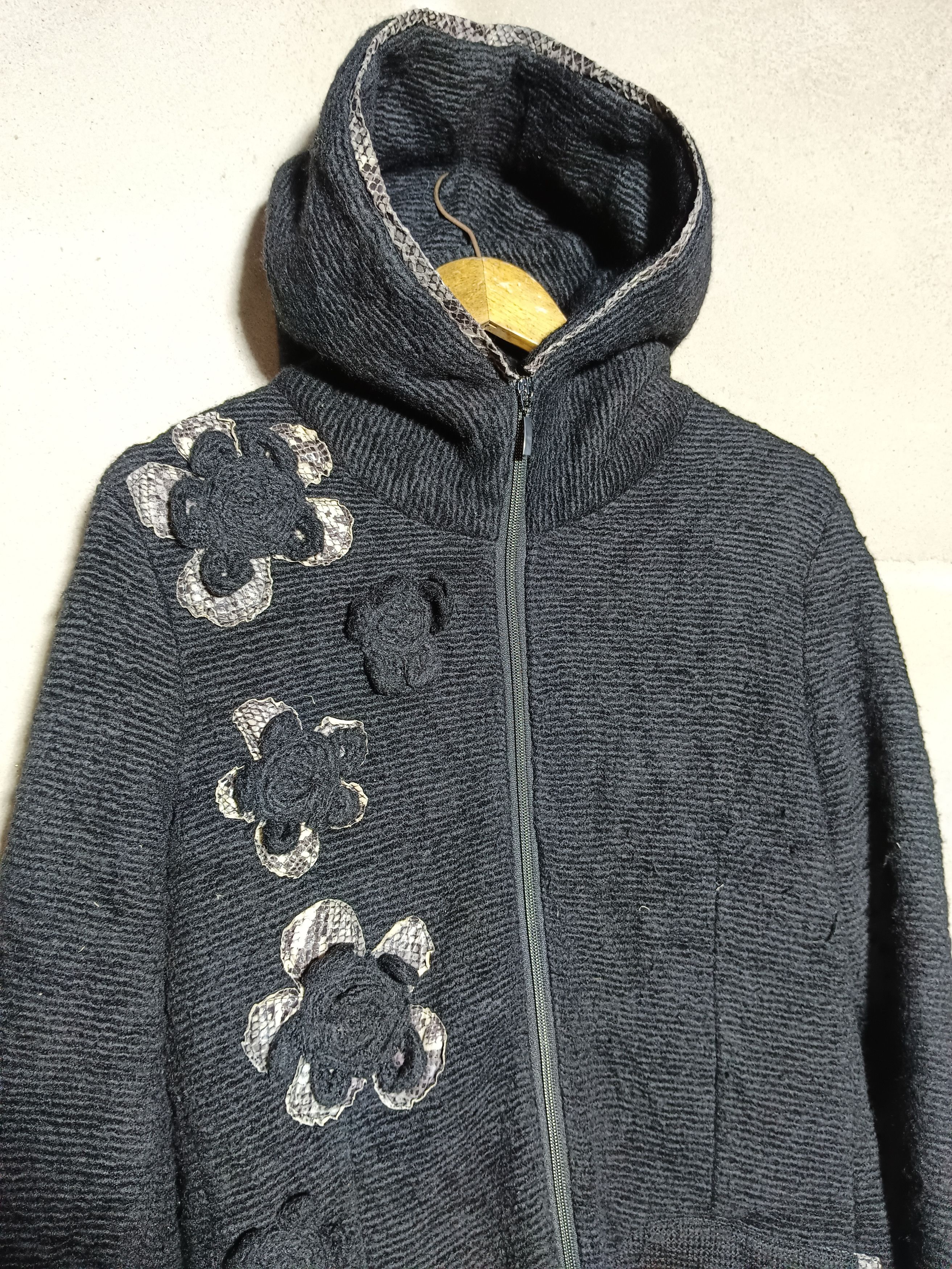 Vintage Zoe Long Jacket Coat Snakes Flowers Size US M / EU 48-50 / 2 - 5 Thumbnail