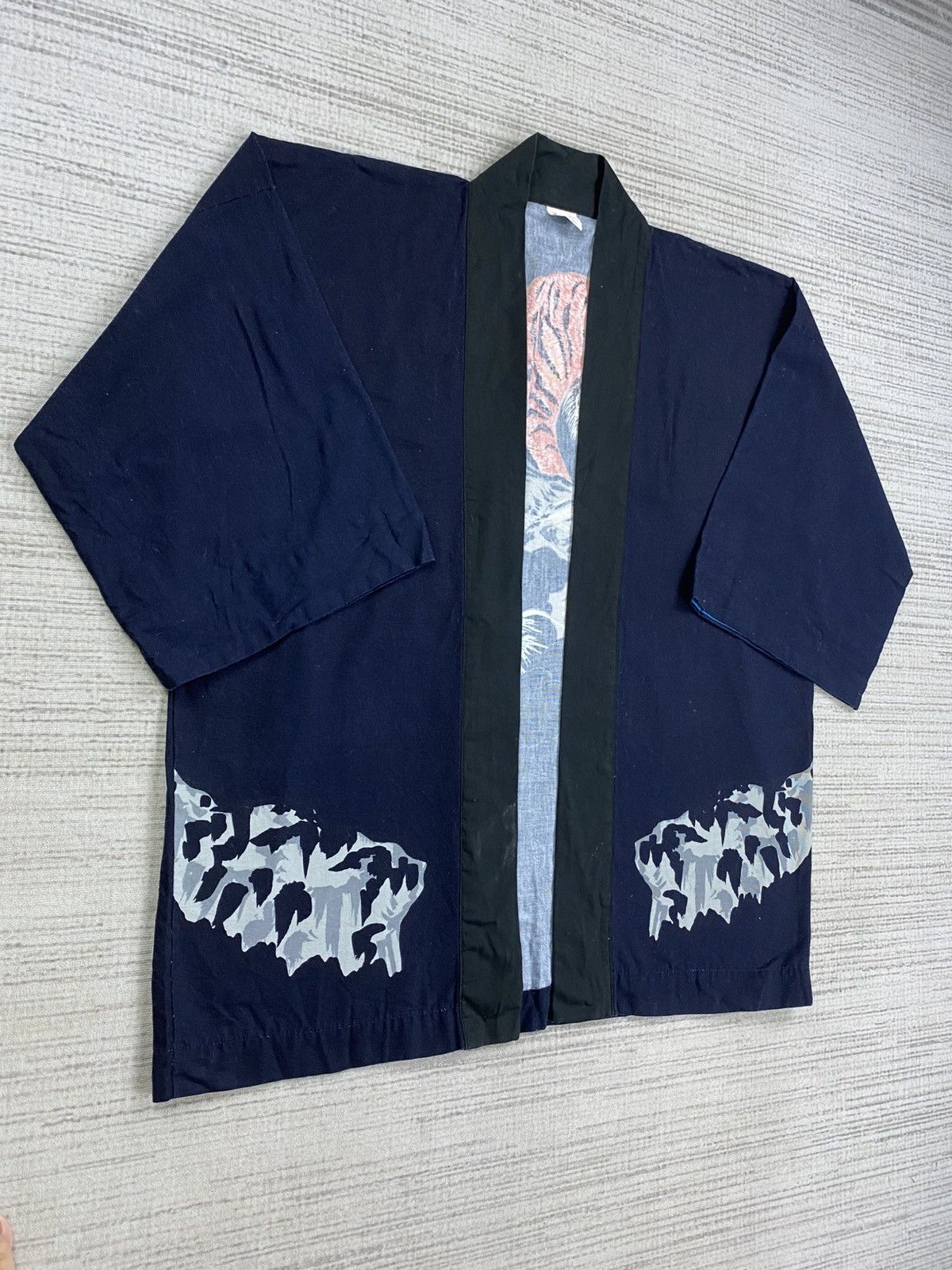 Japanese Brand × Vintage Vintage Kimono Japan Dragon X Tiger Big Printed Size US L / EU 52-54 / 3 - 3 Thumbnail