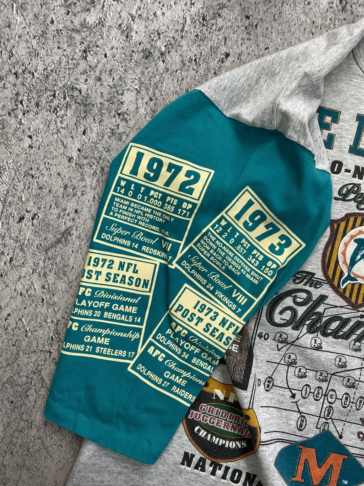 NFL × Vintage Vintage Tee Miami Dolphins 1993 long gone Size US XL / EU 56 / 4 - 9 Thumbnail
