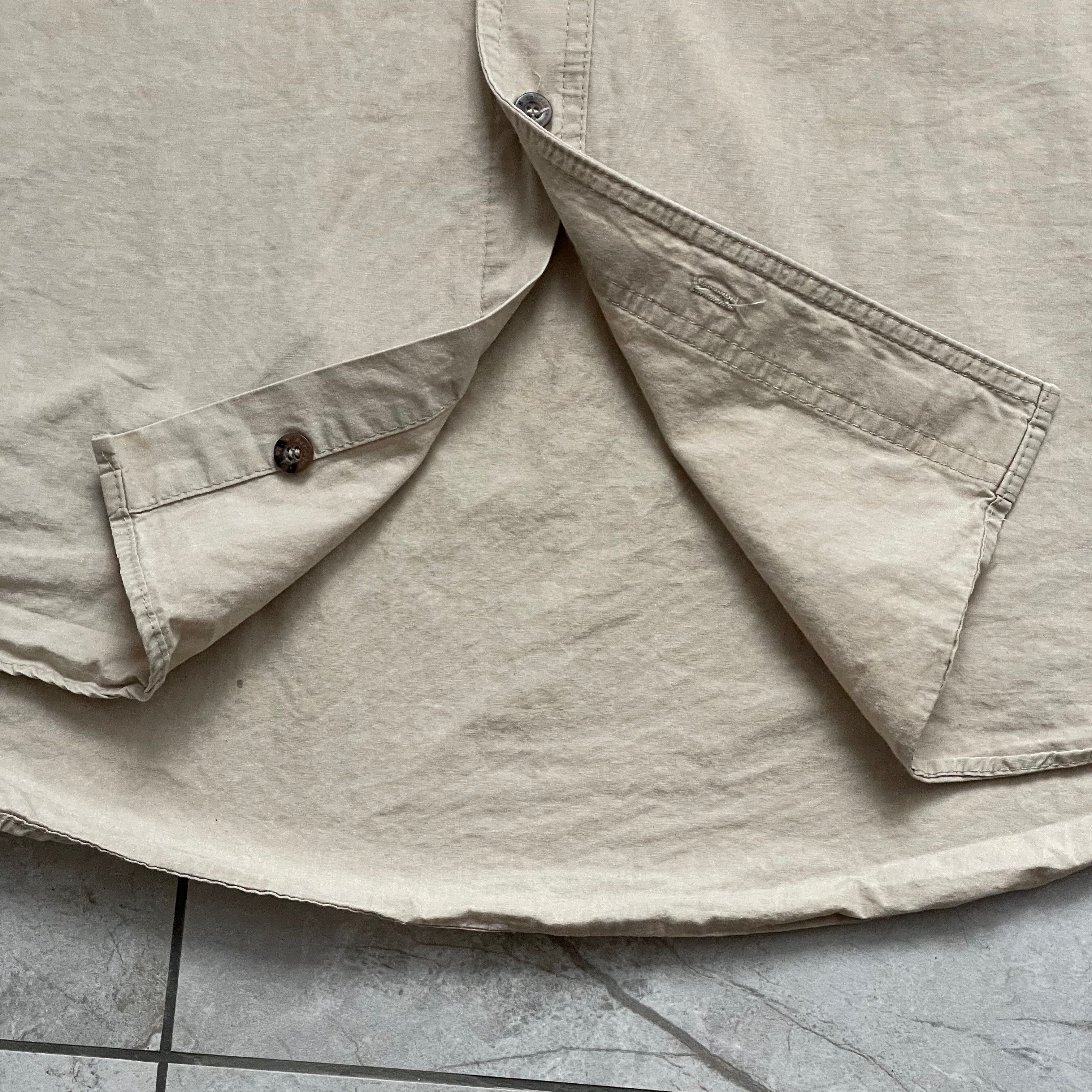 Mercedes-Benz Mercedes-Benz Beige Button Up Shirt Size M Size US M / EU 48-50 / 2 - 12 Thumbnail