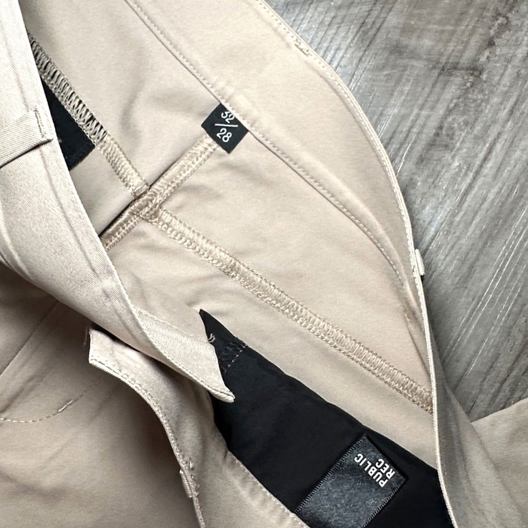 Vintage Public Rec Sand Dealmaker Performance Pants Men 32 Chino Regular NWOT 28in Inseam Tan Size US 32 / EU 48 - 8 Thumbnail
