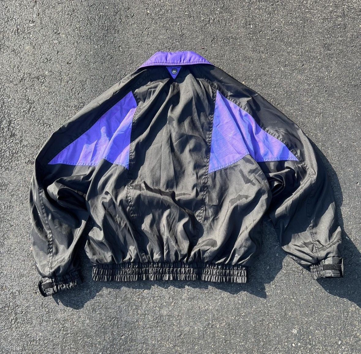 Japanese Brand Rare vintage Asics clasp and buckle jacket Size US L / EU 52-54 / 3 - 2 Thumbnail
