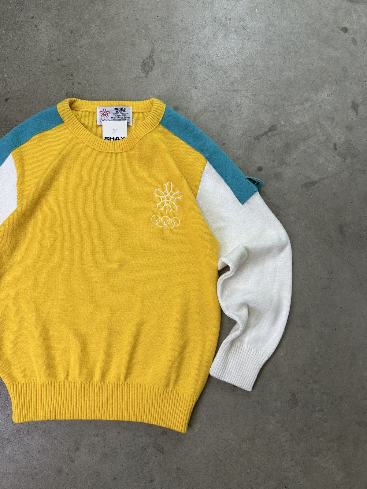Vintage vintage 80s calgary olympics canada knit sweater medium Size US M / EU 48-50 / 2 - 2 Thumbnail