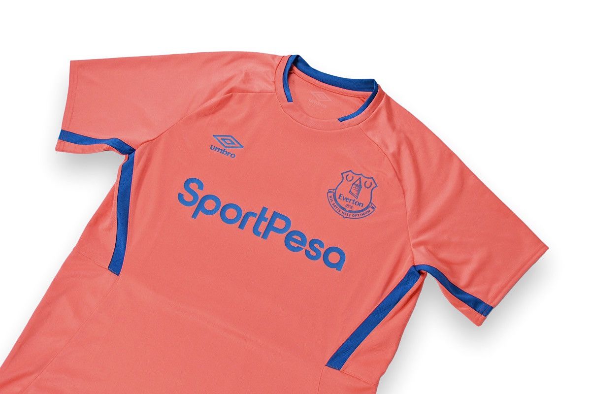 Umbro Umbro Everton 19\20 Away Kit Shirt Jersey Size US M / EU 48-50 / 2 - 3 Thumbnail
