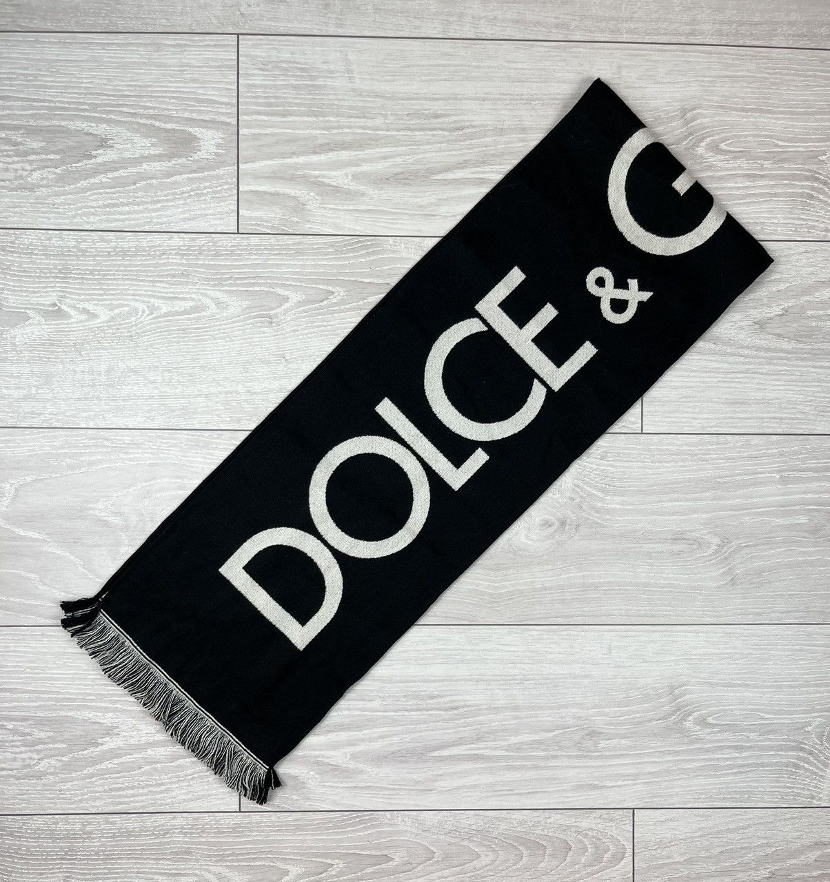 Dolce & Gabbana Dolce Gabbana Full Big Logo Luxury Scarf Y2K Size ONE SIZE - 5 Thumbnail