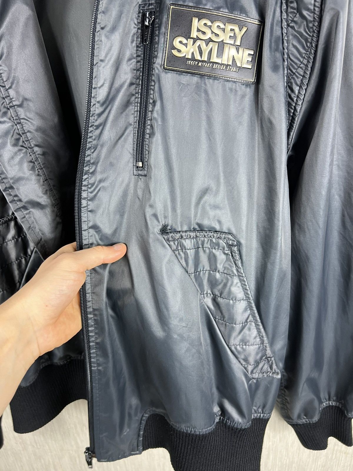 Issey Miyake Archive 80s Issey Miyake design studio skyline nylon jacket Size US L / EU 52-54 / 3 - 25 Thumbnail
