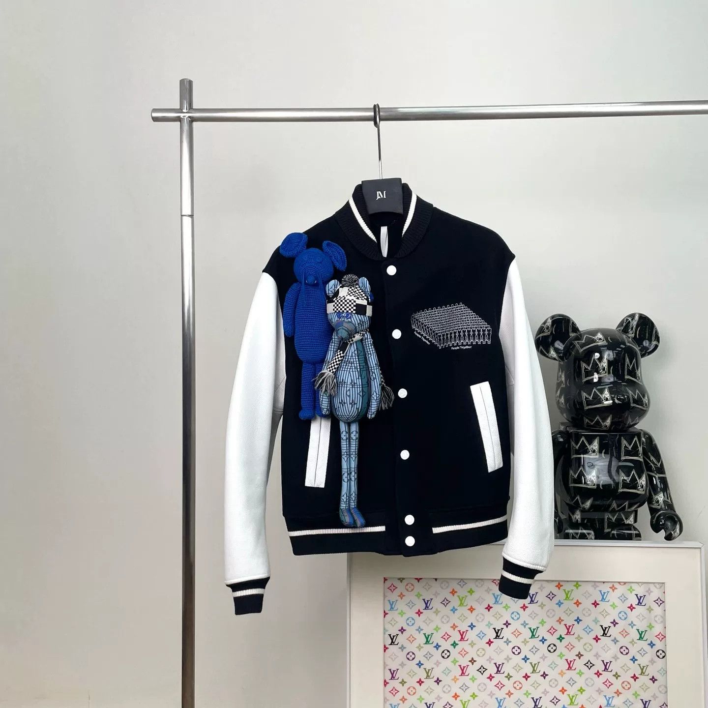 Louis Vuitton Louis Vuitton Light Jacket s Men Size US S / EU 44-46 / 1 - 1 Thumbnail