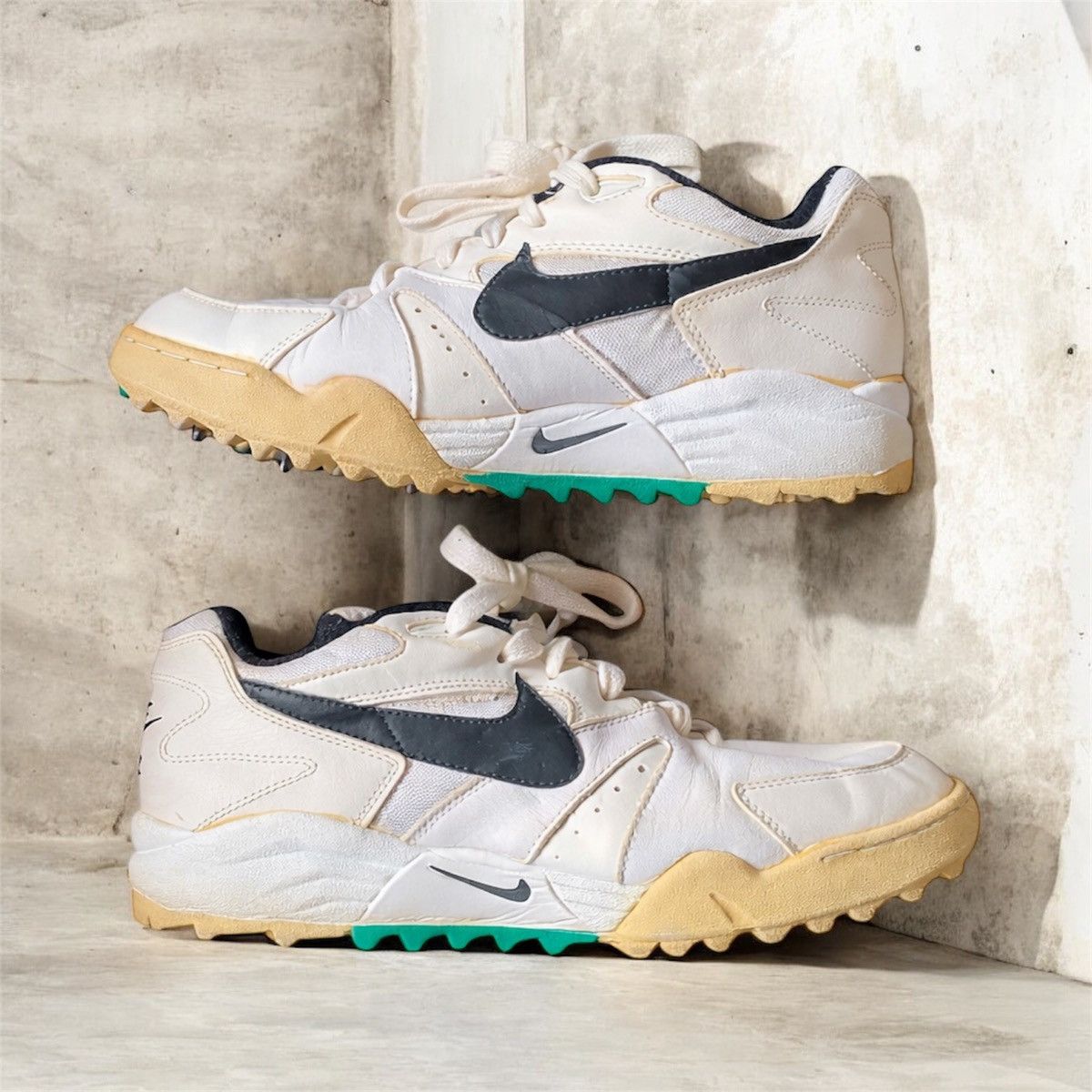 Nike Nike Air Mission Turf 90-S Vintage Size US 10.5 / EU 43-44 - 1 Thumbnail