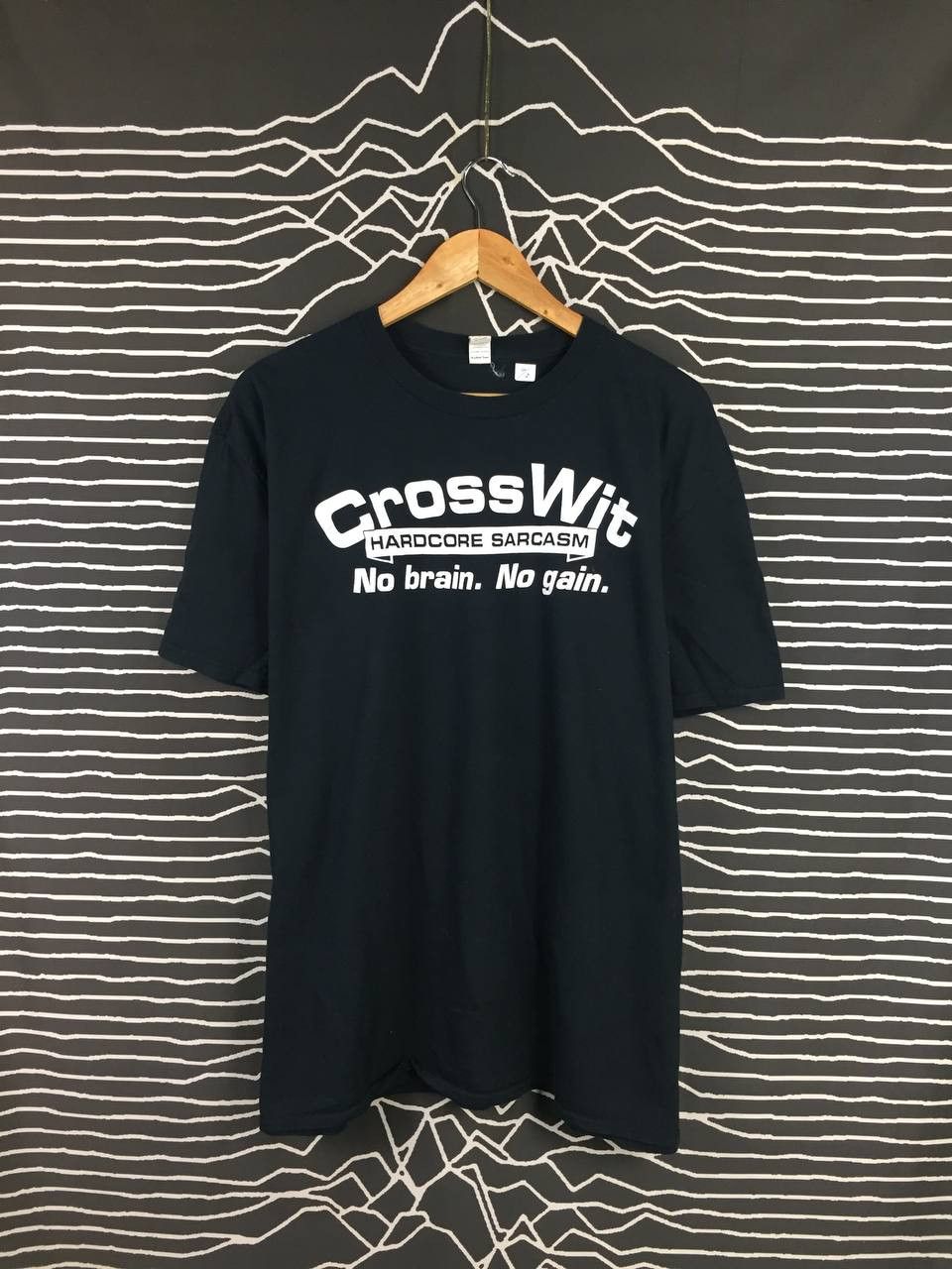 image of Cross Wit Hardcore Sarcasm No Brain No Gain Humor Funny Tee in Black, Men's (Size 2XL)