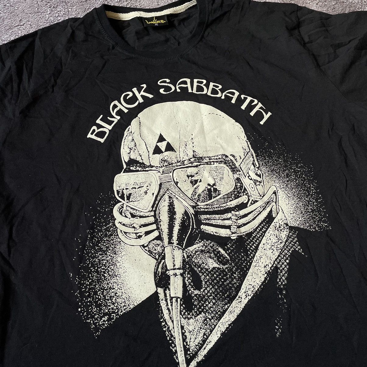 Vintage Vintage 00s Black Sabbath Graphic Tee Band Tee Grunge XL Size US XL / EU 56 / 4 - 4 Thumbnail