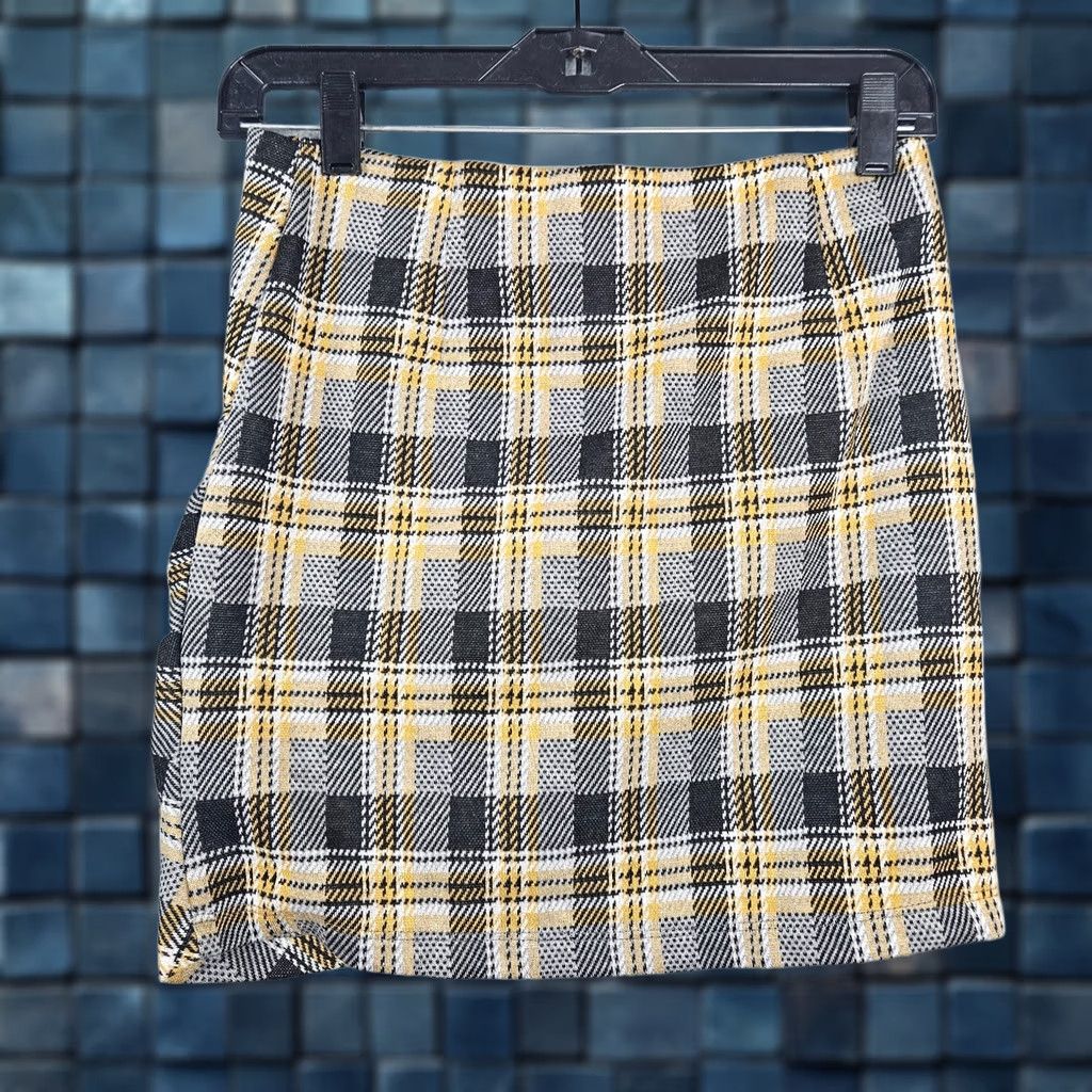 Urban Outfitters Urban Outfitters Plaid Asymmetrical Ruffle Mini Skirt S NEW Women Skirt Short Multicolor Pattern 2020s Size 28" / US 6 / IT 42 - 1 Thumbnail