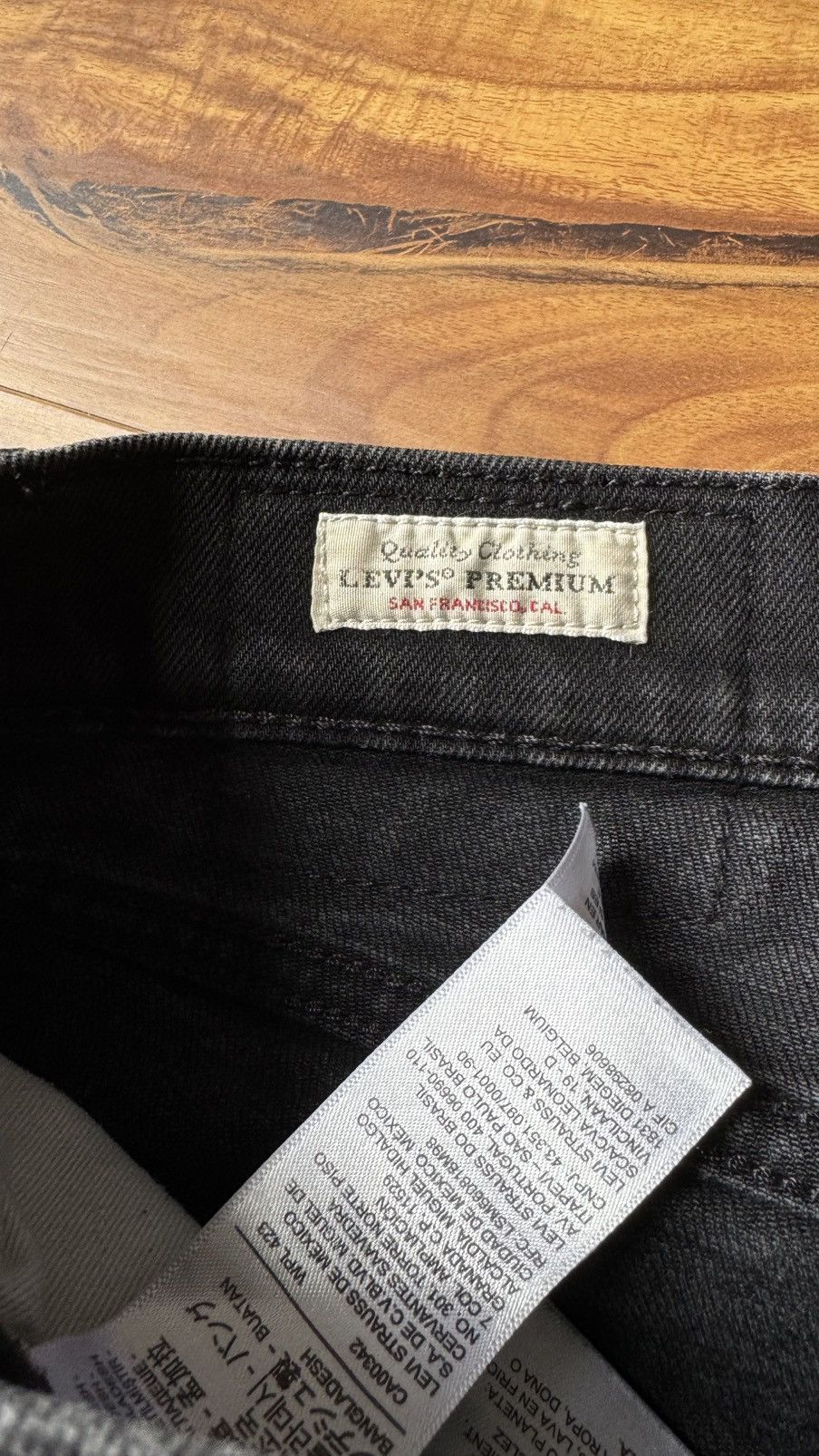 Levi's Premium Levi’s Jean shorts Size US 33 - 2 Thumbnail