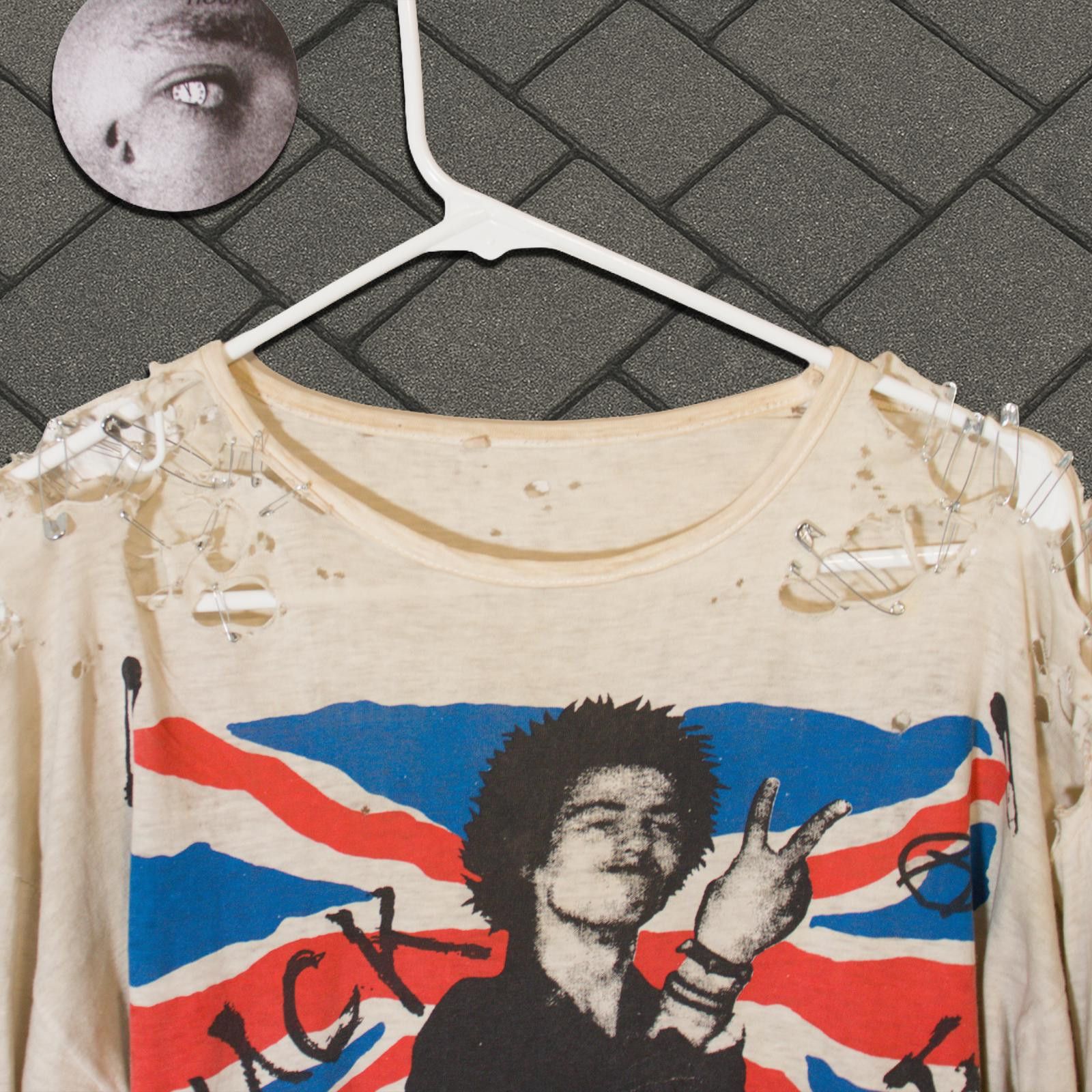 Vintage 70’s Sid Vicious Thrashed UK Longsleeve Size US S / EU 44-46 / 1 - 3 Thumbnail